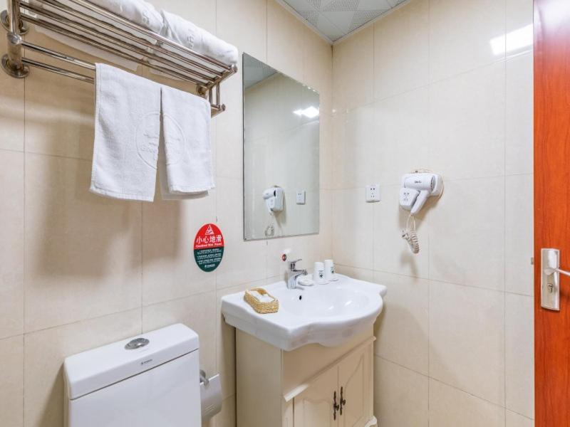 Greentree Inn Liaoning Dalian Development Zone Jinma Road Pedestrian Street Express Hotel Exteriér fotografie