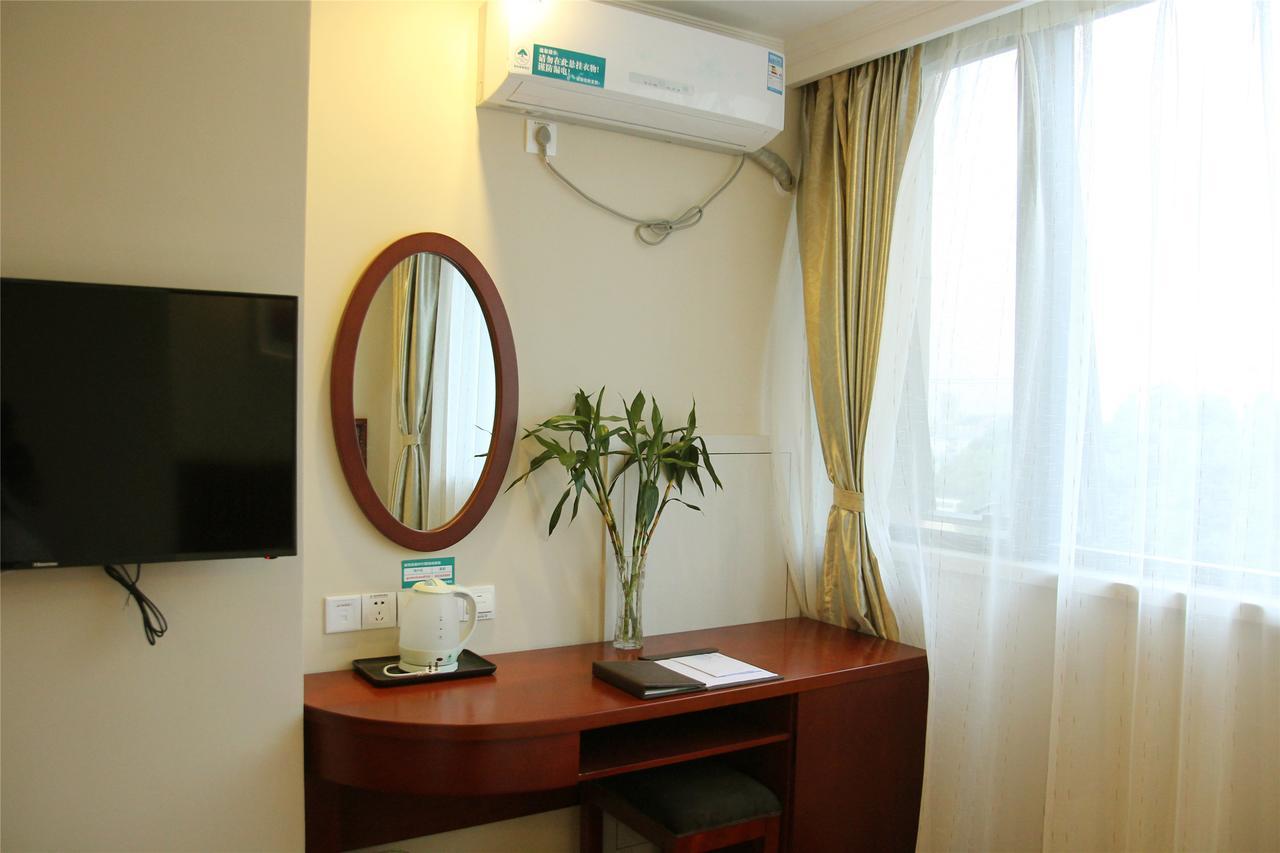 Greentree Inn Liaoning Dalian Development Zone Jinma Road Pedestrian Street Express Hotel Exteriér fotografie