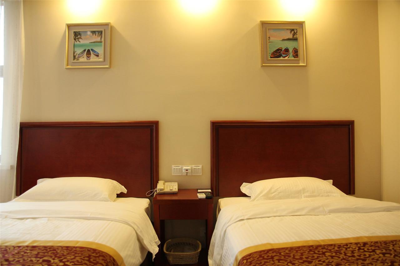 Greentree Inn Liaoning Dalian Development Zone Jinma Road Pedestrian Street Express Hotel Exteriér fotografie