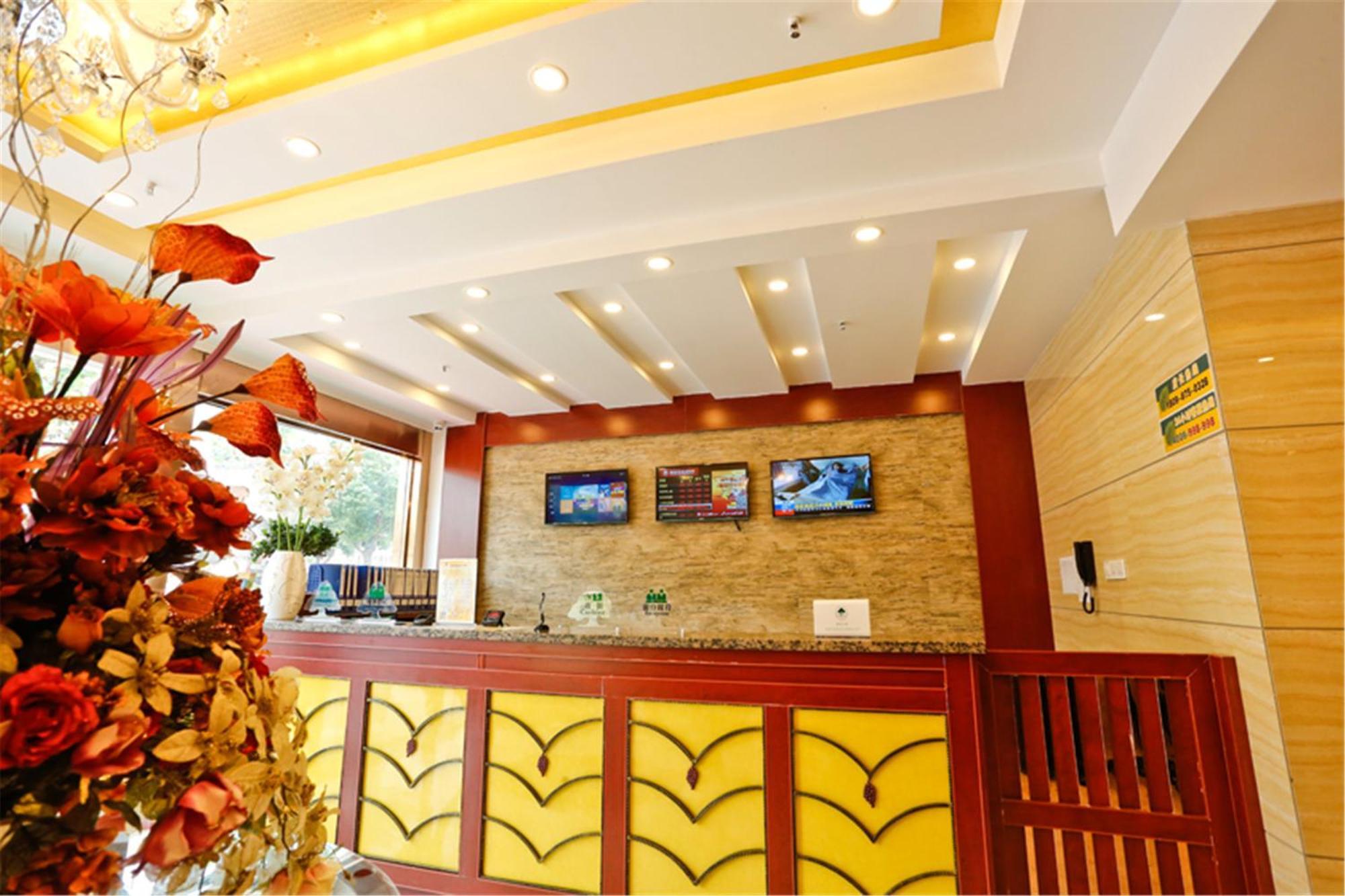 Greentree Inn Liaoning Dalian Development Zone Jinma Road Pedestrian Street Express Hotel Exteriér fotografie